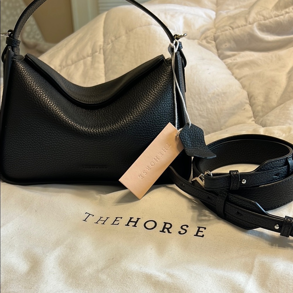 The Horse clementine bag in black